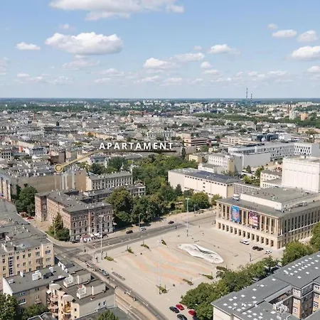 Apartman Chic - Great Location - 3 Bedrooms - Narutowicza Łódź