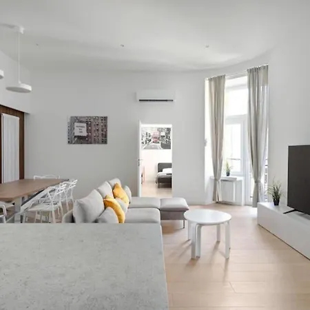 Close-chic - Great Location - 3 Bedrooms - Narutowicza