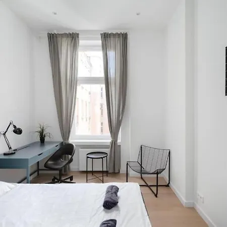 Close-chic - Great Location - 3 Bedrooms - Narutowicza Appartamento