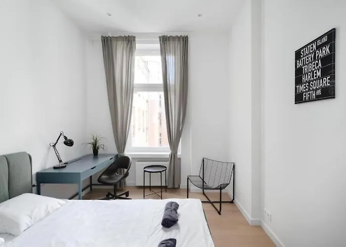 Close-chic - Great Location - 3 Bedrooms - Narutowicza Appartamento