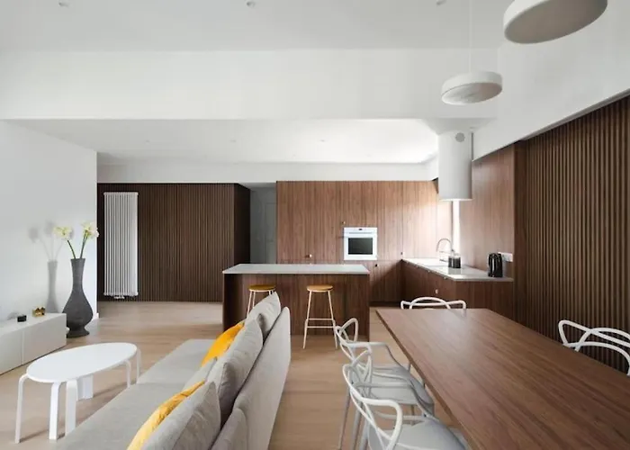 Close-chic - Great Location - 3 Bedrooms - Narutowicza 公寓 *